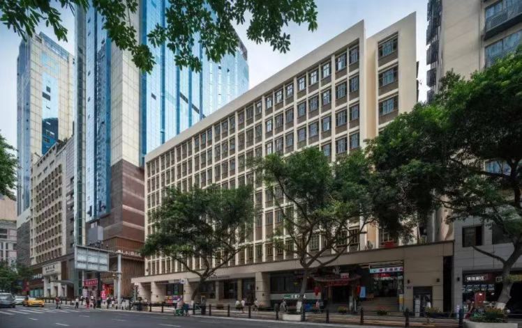 B体育投资集团有限公司